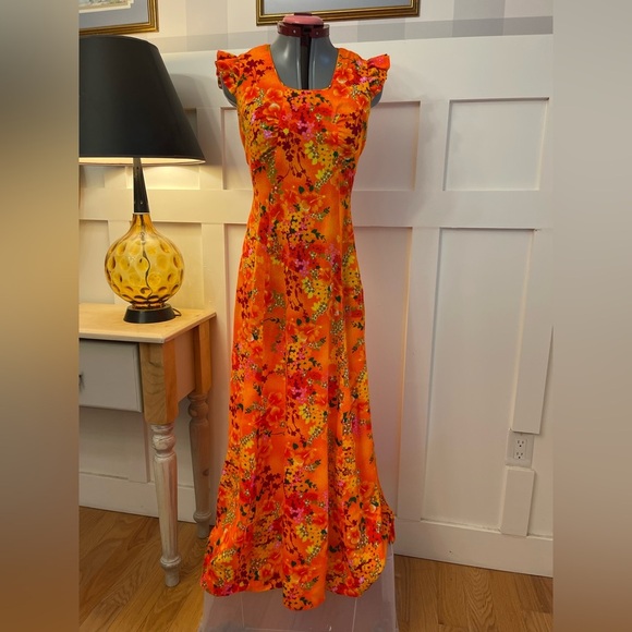 Dresses & Skirts - Vintage 70’s Floral Orange Maxi Dress Size Small